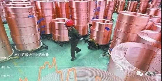 摩洛谷渔民进入示威游行，抗议青山湿尾矿排放……