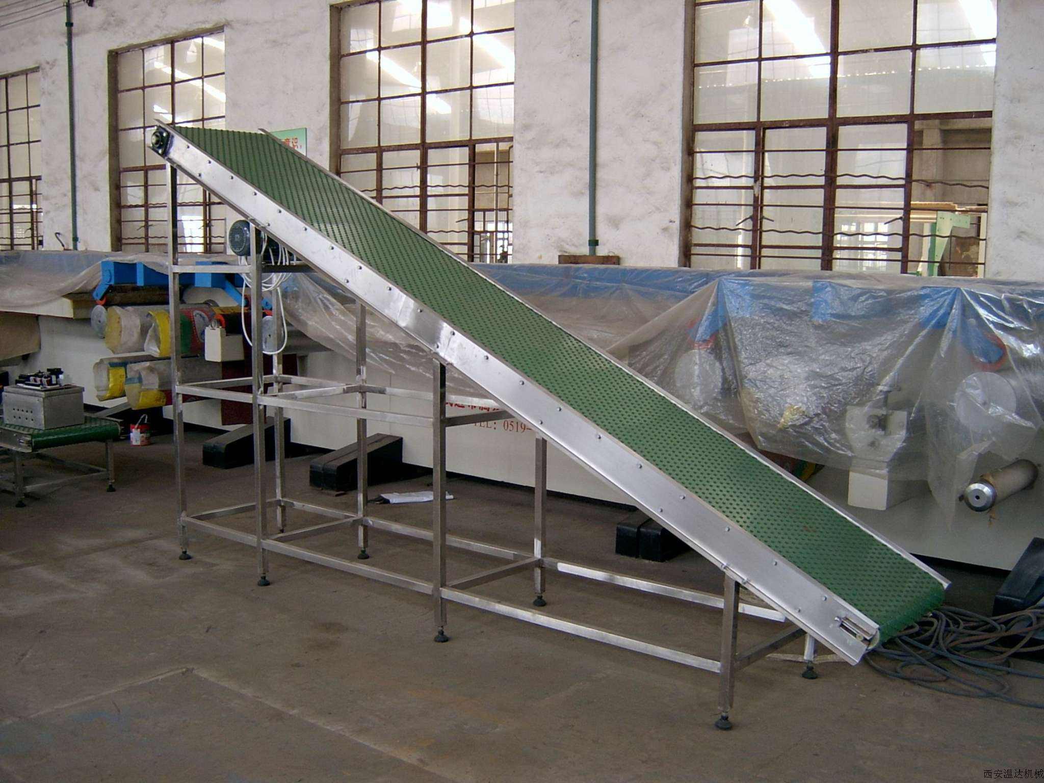 PUDA攀岩带式输送机产品